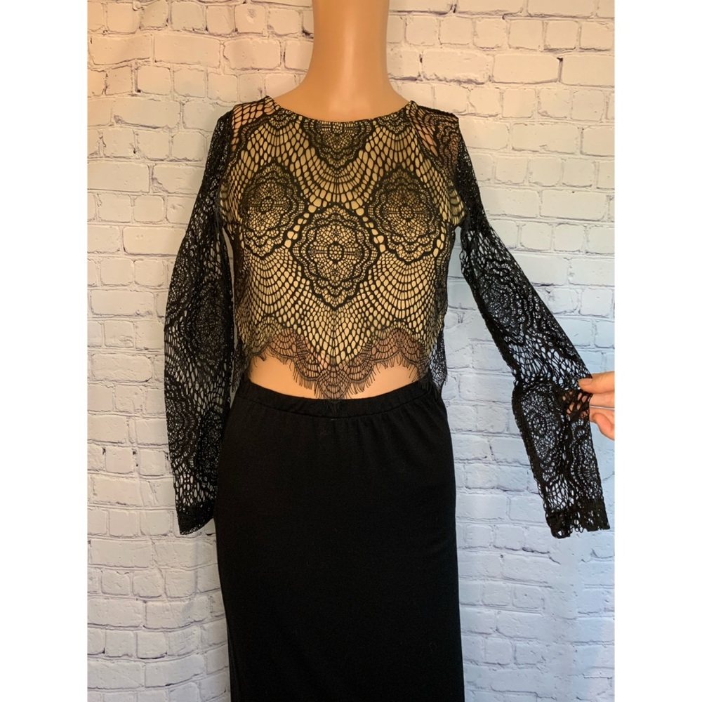 ANGL Lace Black&Tan Crop Top nwot size small
